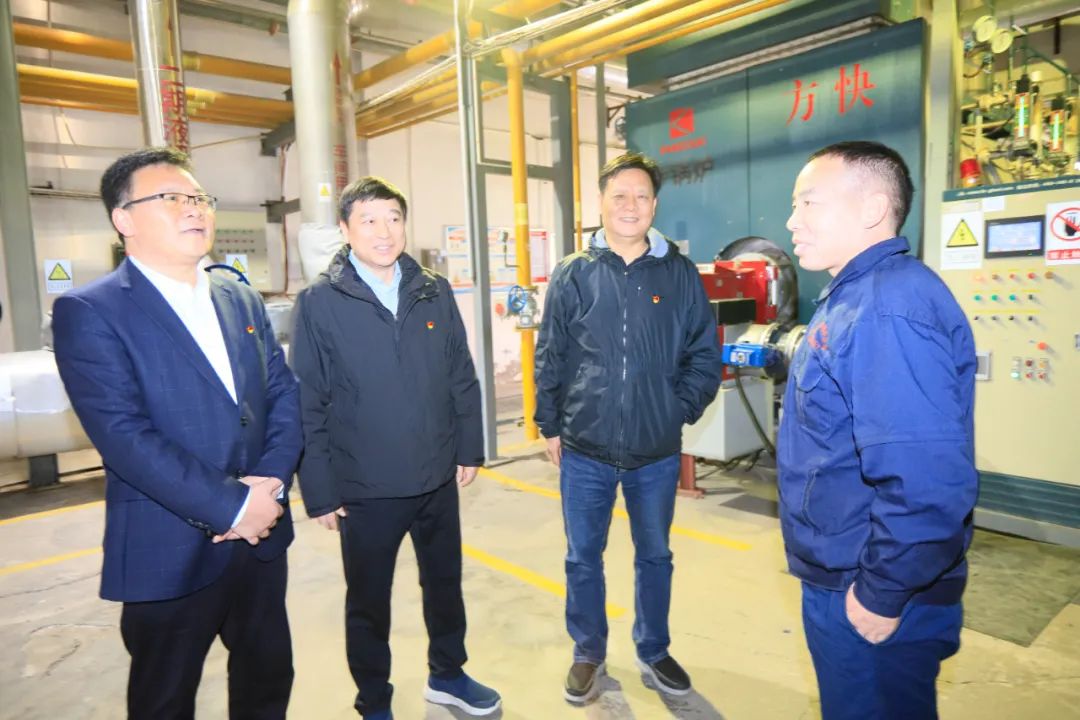 新春慰問送關(guān)懷——集團(tuán)黨委書記、董事長慰問春節(jié)期間堅(jiān)守崗位的一線職工