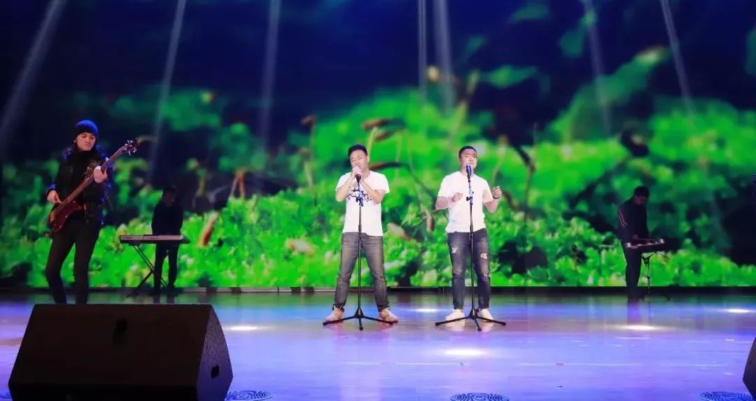 “贏在2019”，花花牛乳業(yè)集團2019年新春晚會盛大開幕