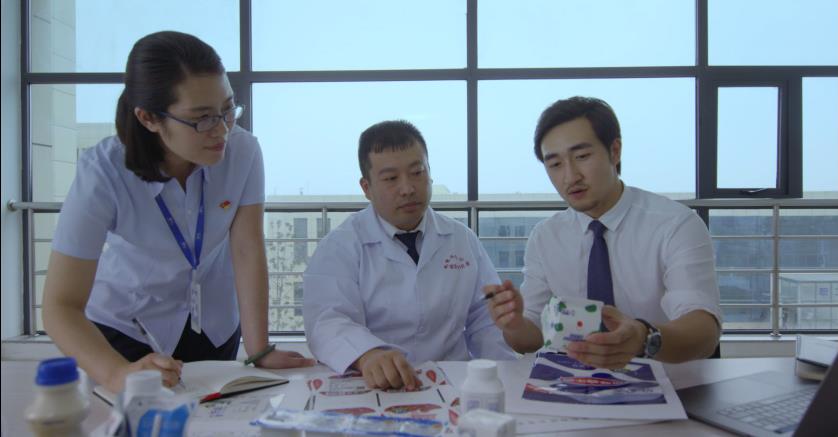 又雙叒叕獲獎(jiǎng)啦！花花牛榮獲“乳品質(zhì)量安全管理 優(yōu)秀企業(yè)”