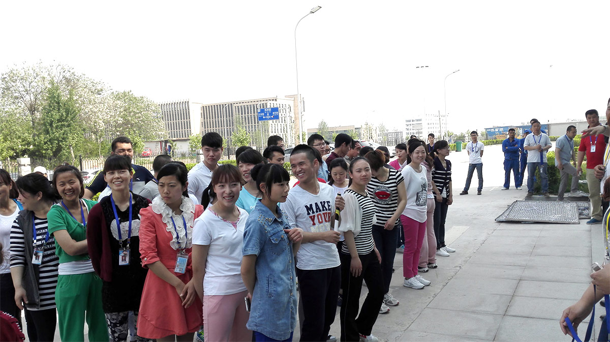 河南花花牛生物科技有限公司首屆趣味運動會紀實 河南花花牛生物科技有限公司首屆趣味運動會紀實